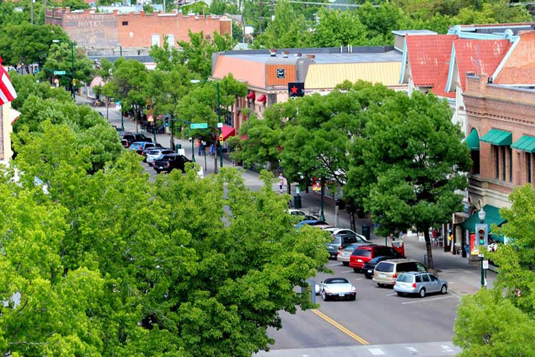 kraftmaid shelves home workplace contemporary kitchen splashbacks