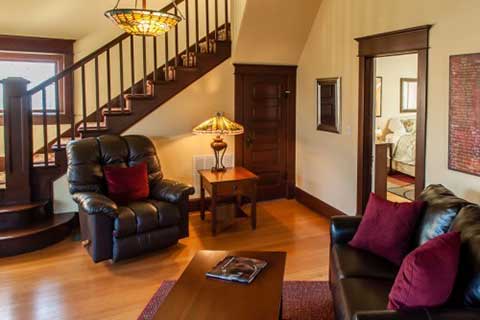 Craftsman House
