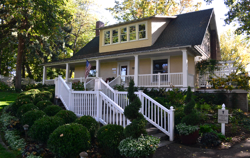 Inn at Blackberry Creek